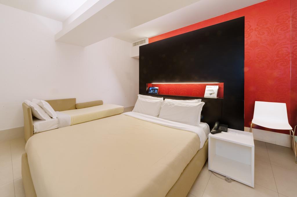 Savoy 4* Parme